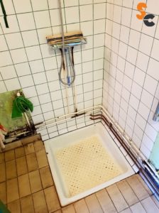 vieille douche