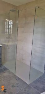 Douche grise double paroi transparentes