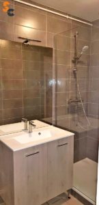 Meuble beige simple vasque miroir